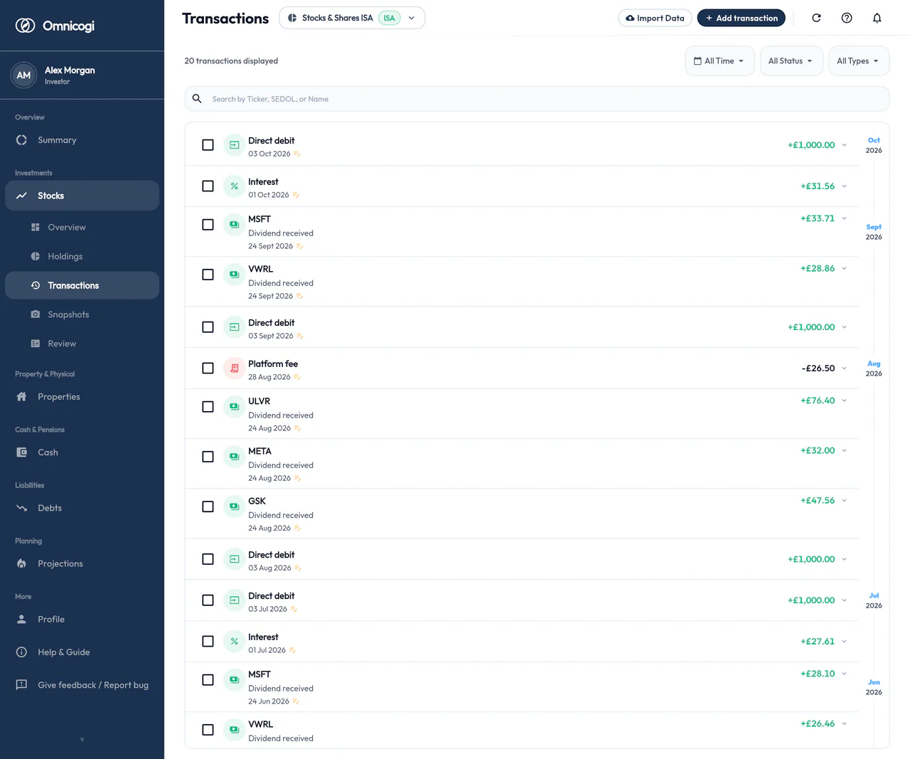 Cyfriflyfr trafodion ar gyfer Stocks & Shares ISA: blaendaliadau misol, difidendau, llog, ffioedd platfform a phrynu cyfranddaliadau ar linell amser ddyddiedig, gyda botymau Mewnforio Data ac Ychwanegu trafodiad